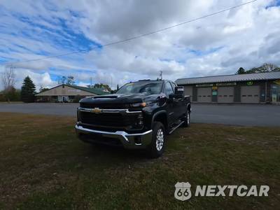 2024 Chevrolet Silverado 2500HD LT Extended Cab Medium Bed 1LT