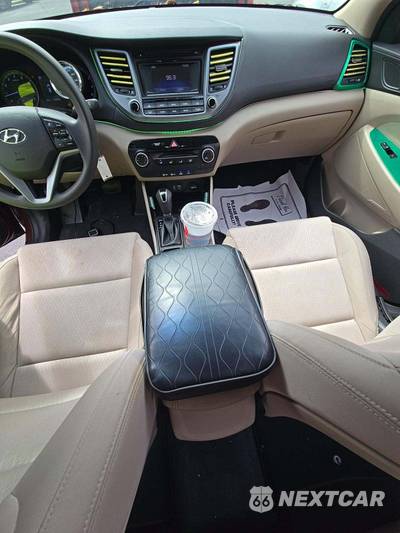 2017 Hyundai Tucson SE - zdjęcie 10 z 31 - miniatura