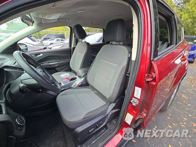 2014 Ford Escape SE - zdjęcie 6 z 33 - miniatura