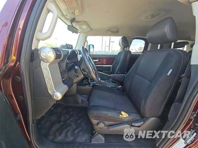2007 Toyota FJ Cruiser w/Rear Doors - zdjęcie 6 z 20 - miniatura
