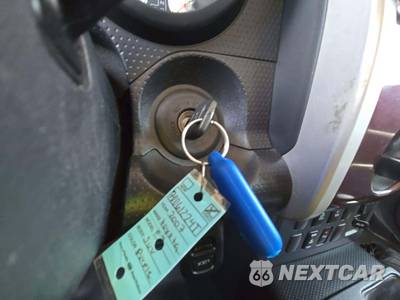 2007 Toyota FJ Cruiser w/Rear Doors - zdjęcie 8 z 20 - miniatura