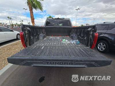 2022 Toyota Tundra SR5 Crew Cab Short Bed - zdjęcie 11 z 35 - miniatura