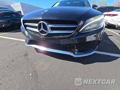 2015 Mercedes-Benz C 300 4MATIC Sedan w/Sport Pkg - zdjęcie 25 z 40 - miniatura