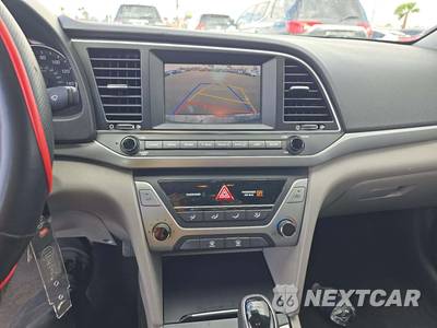 2017 Hyundai Elantra SE Sedan - zdjęcie 7 z 28 - miniatura