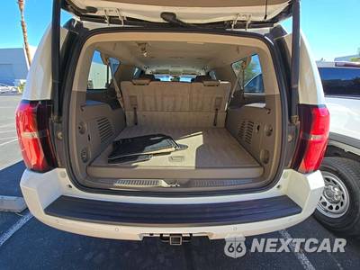 2015 Chevrolet Suburban LT 1LT - zdjęcie 15 z 26 - miniatura