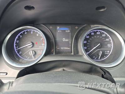 2020 Toyota Camry LE - zdjęcie 9 z 24 - miniatura
