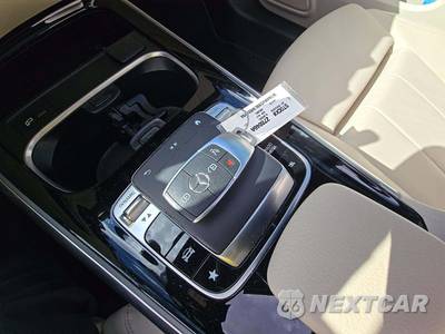 2020 Mercedes-Benz GLB 250 - zdjęcie 5 z 20 - miniatura