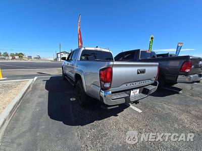 2018 Toyota Tacoma SR5 Crew Cab Medium Bed - zdjęcie 2 z 29 - miniatura