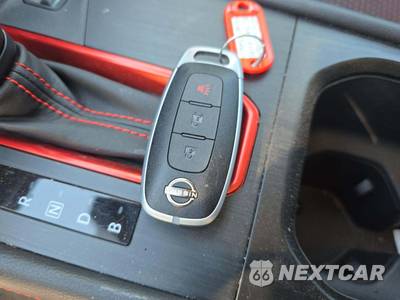 2025 Nissan Kicks SR - zdjęcie 8 z 22 - miniatura