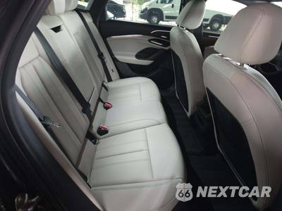 2025 Audi A6 Sportback e-tron Premium Plus - zdjęcie 17 z 22 - miniatura