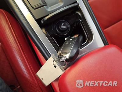2015 Porsche 911 Turbo - zdjęcie 8 z 22 - miniatura