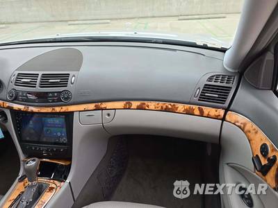 2007 Mercedes-Benz E 350 Sedan - zdjęcie 16 z 25 - miniatura