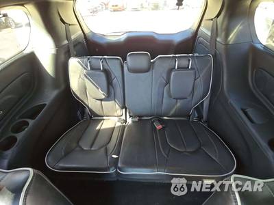 2023 Chrysler Pacifica Hybrid Limited 121.6" WB - zdjęcie 11 z 20 - miniatura