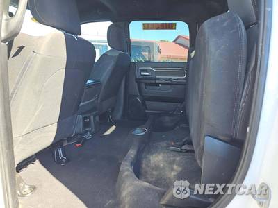 2022 Ram 2500 Big Horn Crew Cab Long Bed - zdjęcie 13 z 21 - miniatura