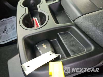2025 Chevrolet Silverado 2500HD Custom Crew Cab Medium Bed 1CX - zdjęcie 8 z 20 - miniatura