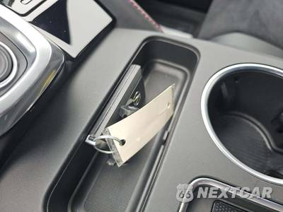 2025 Acura MDX w/A-Spec Pkg - zdjęcie 8 z 20 - miniatura