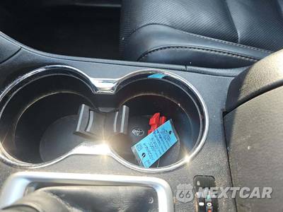 2015 Toyota Highlander Hybrid Limited Platinum - zdjęcie 8 z 21 - miniatura