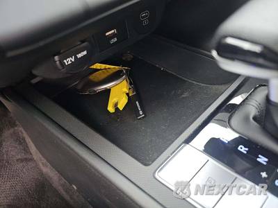 2024 Hyundai Elantra SEL - zdjęcie 8 z 23 - miniatura