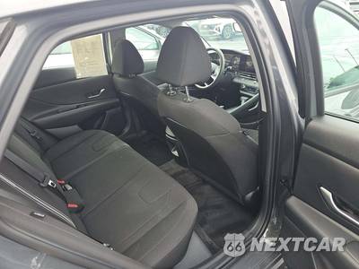 2024 Hyundai Elantra SEL - zdjęcie 16 z 23 - miniatura