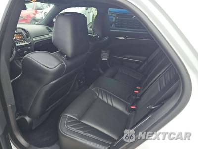 2023 Chrysler 300C - zdjęcie 13 z 23 - miniatura