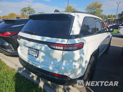 2023 Jeep Grand Cherokee Altitude - zdjęcie 3 z 20 - miniatura