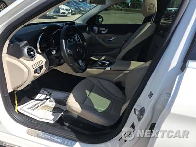 2017 Mercedes-Benz C 300 4MATIC Sedan - zdjęcie 3 z 21 - miniatura