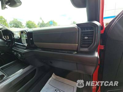 2025 Chevrolet Silverado 2500HD ZR2 Crew Cab Medium Bed 3LT - zdjęcie 16 z 19 - miniatura