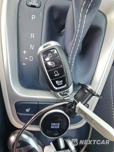 2020 Hyundai Venue Denim - zdjęcie 8 z 26 - miniatura