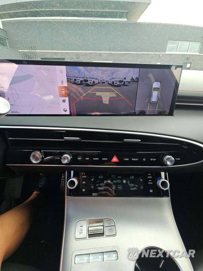2026 Genesis GV70 3.5T Sport Advanced - zdjęcie 7 z 19 - miniatura