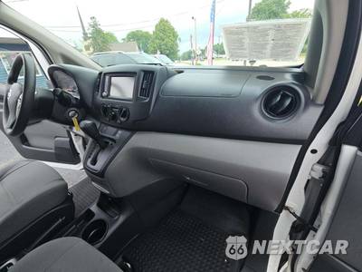 2020 Nissan NV200 Compact Cargo SV 115.2" WB - zdjęcie 17 z 26 - miniatura