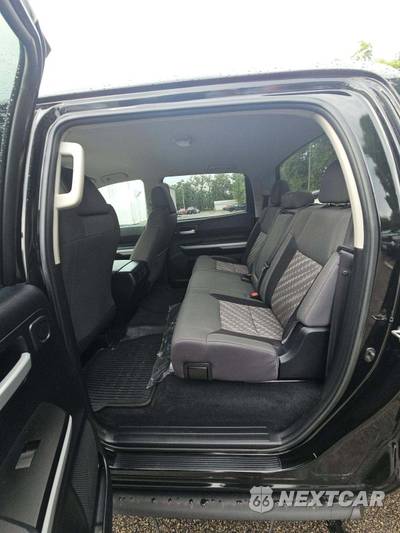 2018 Toyota Tundra SR5 Crew Cab Short Bed - zdjęcie 10 z 25 - miniatura