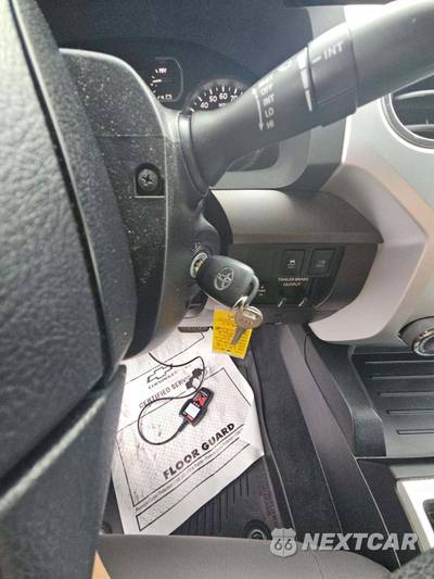 2018 Toyota Tundra SR5 Crew Cab Short Bed - zdjęcie 5 z 25 - miniatura