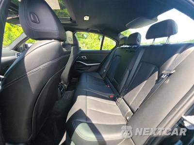 2026 BMW 3 Series Sedan 330i xDrive NA - zdjęcie 10 z 19 - miniatura