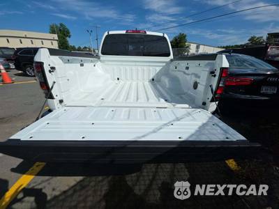 2026 Nissan Frontier S Crew Cab Medium Bed - zdjęcie 14 z 22 - miniatura