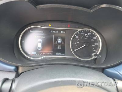 2025 Nissan Versa SV - zdjęcie 6 z 26 - miniatura