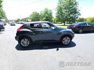 2014 Nissan JUKE SV - zdjęcie 5 z 30 - miniatura