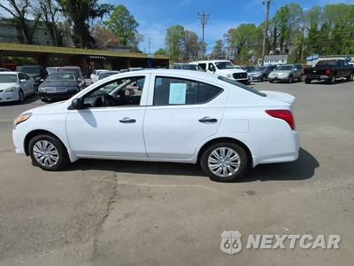 2015 Nissan Versa S - zdjęcie 3 z 27 - miniatura