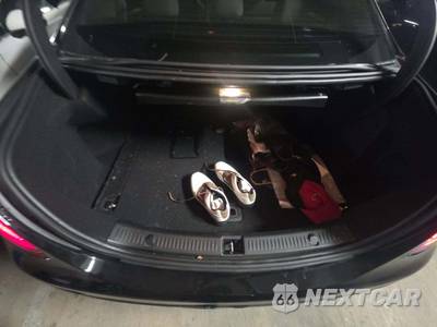 2020 Mercedes-Benz E 350 4MATIC Sedan - zdjęcie 14 z 33 - miniatura