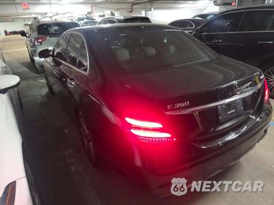 2020 Mercedes-Benz E 350 4MATIC Sedan - zdjęcie 2 z 33 - miniatura