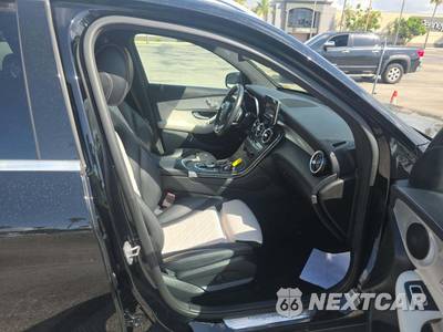 2019 Mercedes-Benz GLC 300 - zdjęcie 15 z 20 - miniatura