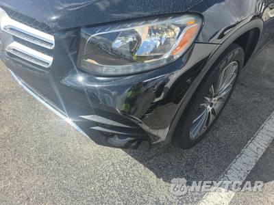 2019 Mercedes-Benz GLC 300 - zdjęcie 18 z 20 - miniatura