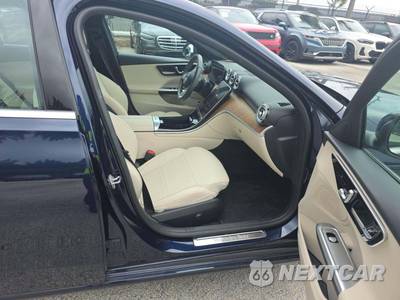 2023 Mercedes-Benz C 300 4MATIC Sedan - zdjęcie 15 z 23 - miniatura