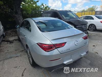 2021 Mercedes-Benz CLA 250 4MATIC - zdjęcie 2 z 22 - miniatura
