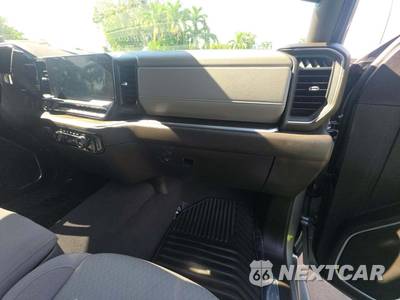 2025 Chevrolet Silverado 2500HD LT Crew Cab Medium Bed 1LT - zdjęcie 16 z 19 - miniatura
