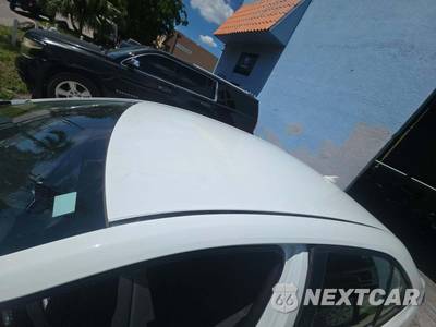 2026 Toyota Corolla Hybrid LE Sedan - zdjęcie 12 z 20 - miniatura