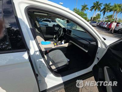 2025 Honda Accord Sedan SE - zdjęcie 15 z 18 - miniatura