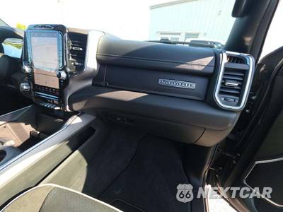 2026 Ram 1500 Laramie Crew Cab Short Bed - zdjęcie 16 z 17 - miniatura