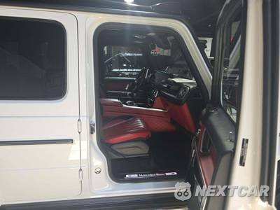 2021 Mercedes-Benz G 550 4MATIC - zdjęcie 15 z 20 - miniatura