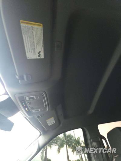 2025 Chevrolet Silverado 1500 RST Crew Cab Short Bed 1SP - zdjęcie 8 z 19 - miniatura