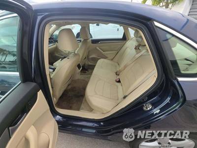 2014 Volkswagen Passat 1.8T SE - zdjęcie 10 z 28 - miniatura